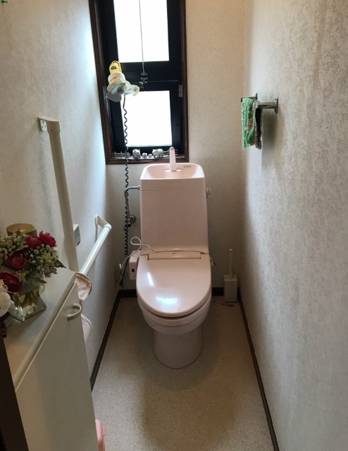 リゾート感溢れるアジアンテイストのトイレ空間施工後イメージ１