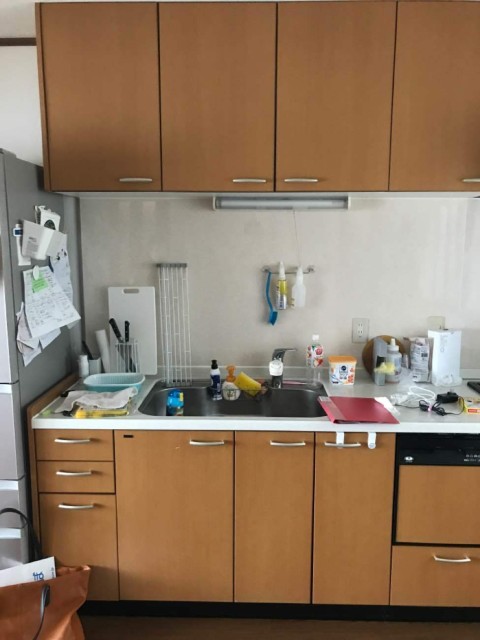 アイアンバーで家事効率アップと家族を見守れるキッチン施工後イメージ１