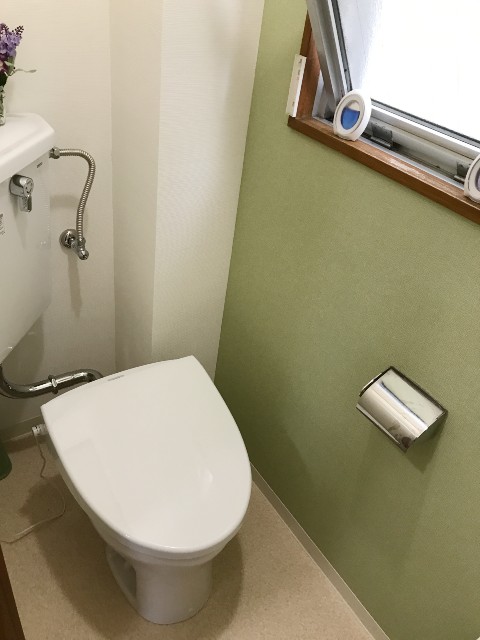 和式トイレから使いやすく拭き掃除も簡単な洋式トイレへイメージ