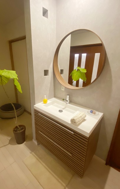 ”トロピカ洗面台”でアジアンテイストな洗面空間イメージ