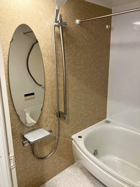 段差を解消し、安心安全なバスルームイメージ