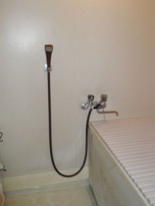 TOTO『WFシリーズ』　柔らかく乾きやすい床が特徴の浴室施工後イメージ１