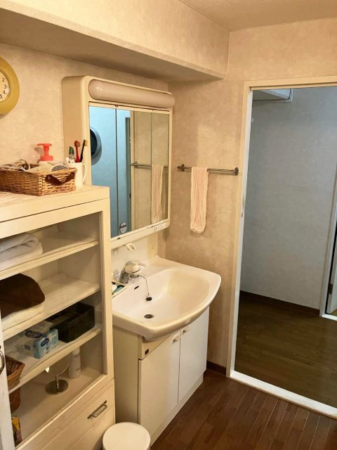 お部屋の空間をしっかり使える洗面『シーライン』施工後イメージ１