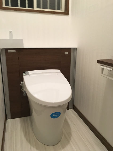 タンクが隠れるトイレ「リフォレ」で見た目スッキリな空間にイメージ