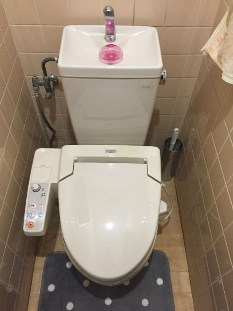 『アラウーノSⅡ』でキレイが保たれるトイレ空間施工後イメージ１