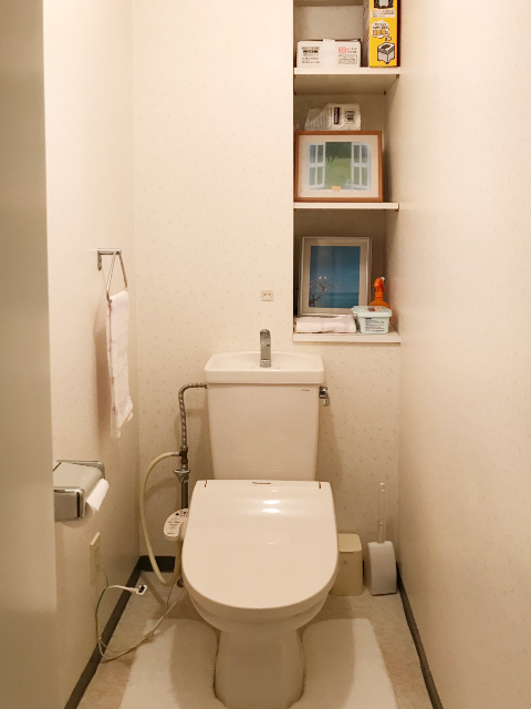 トイレ掃除の負担を軽減してくれるピュアレストEX施工後イメージ１