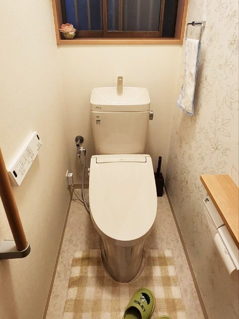 明るく清潔、心地よいトイレ空間イメージ