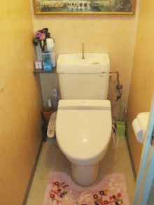 リラックスできるアジアンテイストなトイレ空間へ施工後イメージ１