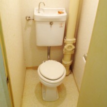 TOTO「ピュアレストＭＲ」 掃除がしやすい節水型トイレ施工後イメージ１